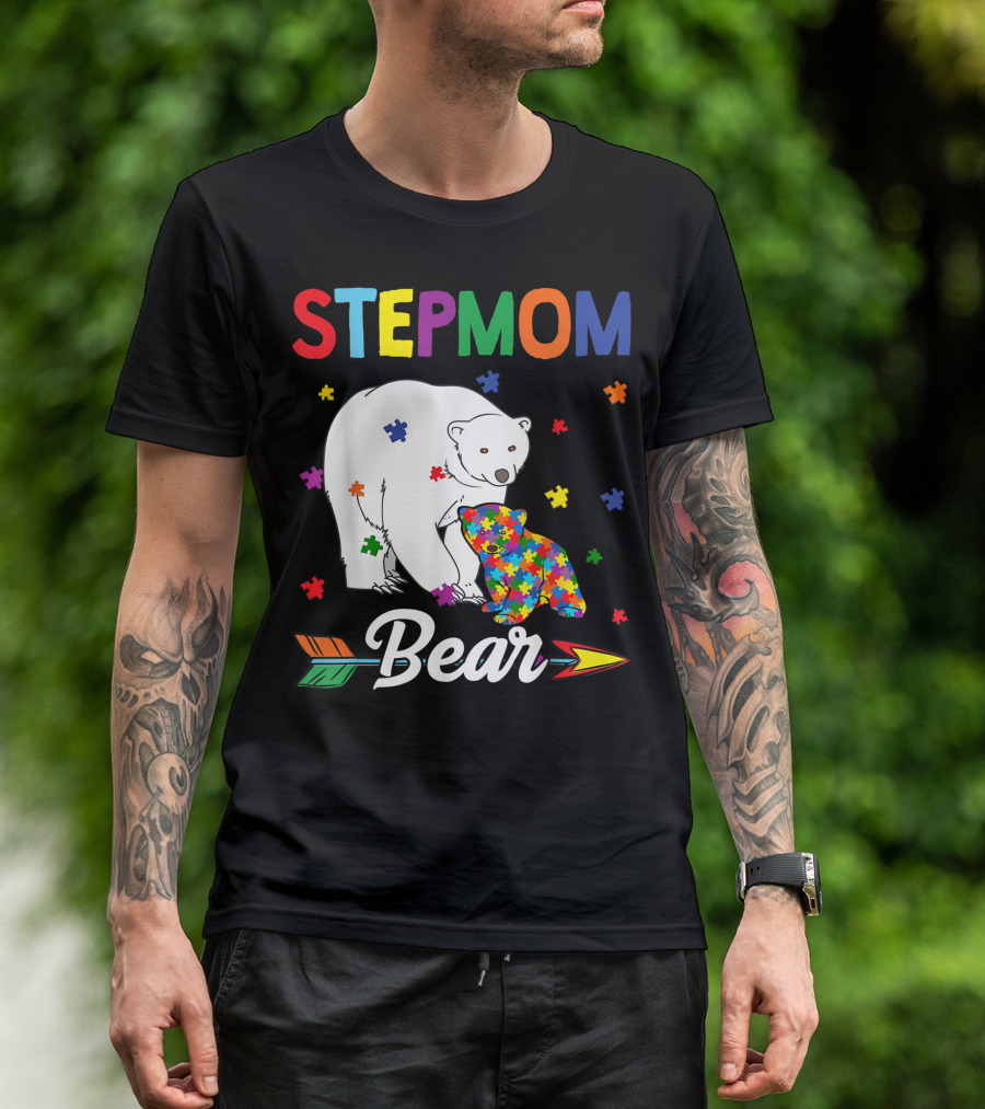 Stepmom Bear Autism Awareness Family With Colorful Puzzle Pieces And Arrow T-Shirt