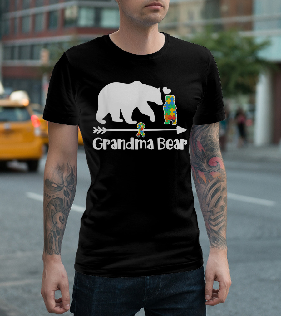 Grandma Bear Autism Awareness Puzzle Piece Ribbon Heart Support T-Shirt