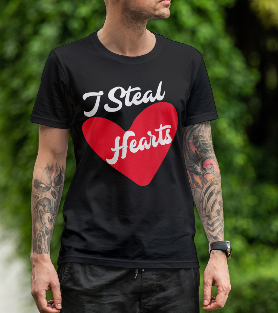 I Steal Hearts Valentines Day Special Lover Bold Red Heart T-Shirt