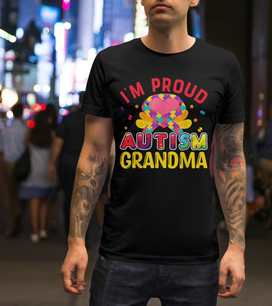 I'M Proud Autism Grandma Puzzle Heart T-Shirt