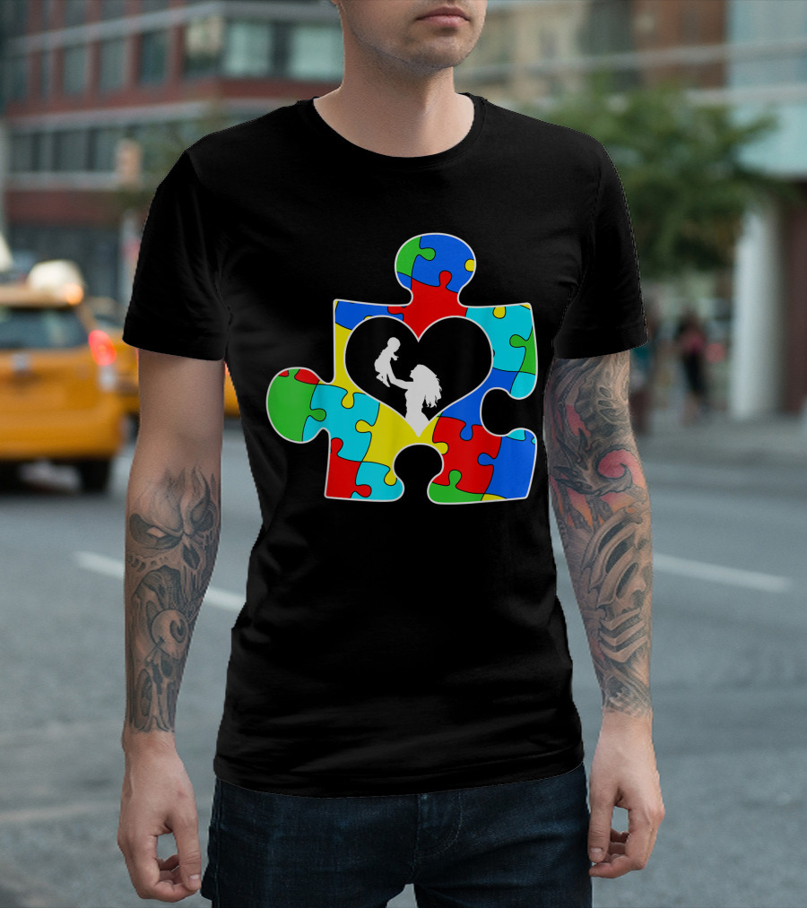 Mom Autism Awareness Puzzle Heart Autistic Moms T-Shirt