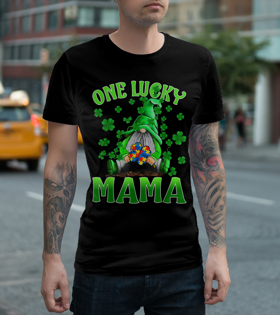 One Lucky Mama Gnome Autism Puzzle Clover T-Shirt