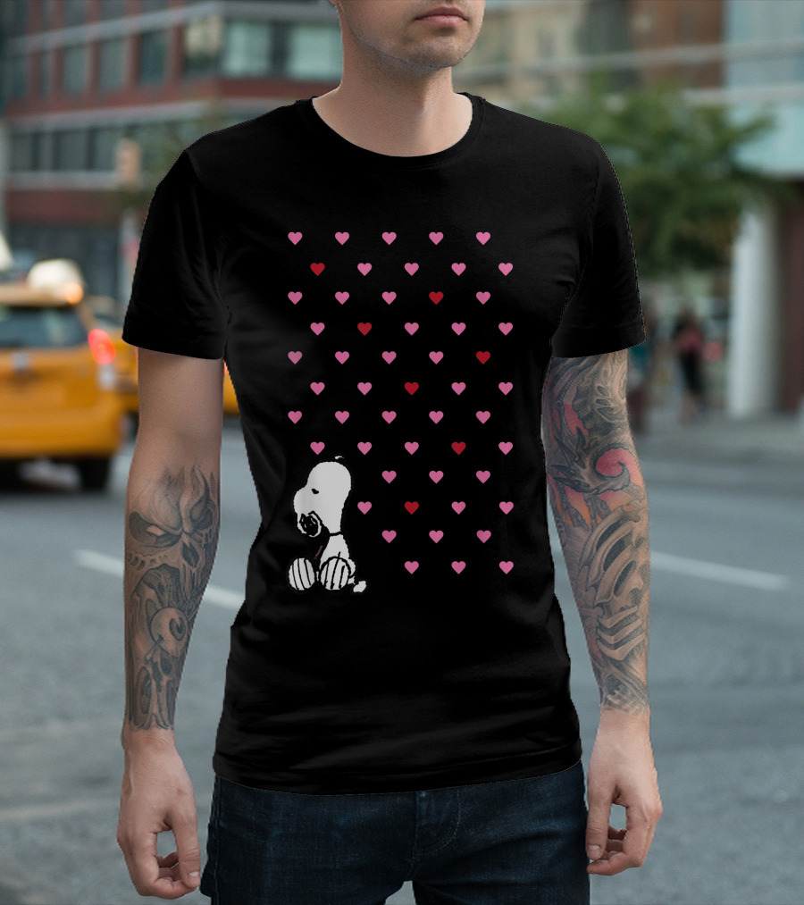Peanuts Snoopy Valentine Hearts Charlie Brown Love T-Shirt