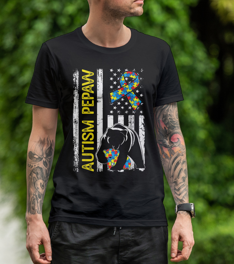 Autism Pepaw Bear Puzzle Ribbon Distressed American Flag T-Shirt
