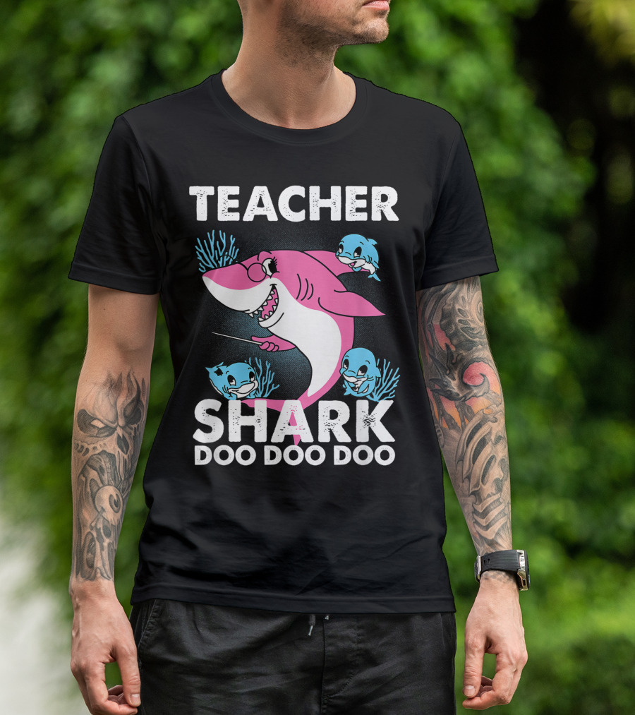 Teacher Shark Doo Doo Doo Cute Pink Shark With Baby Sharks And Coral T-Shirt