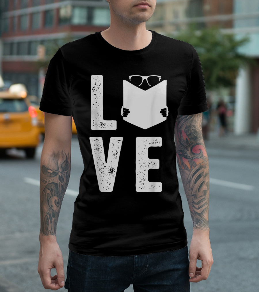 Teaching Assistant Love Book Teacher Appreciation T-Shirt