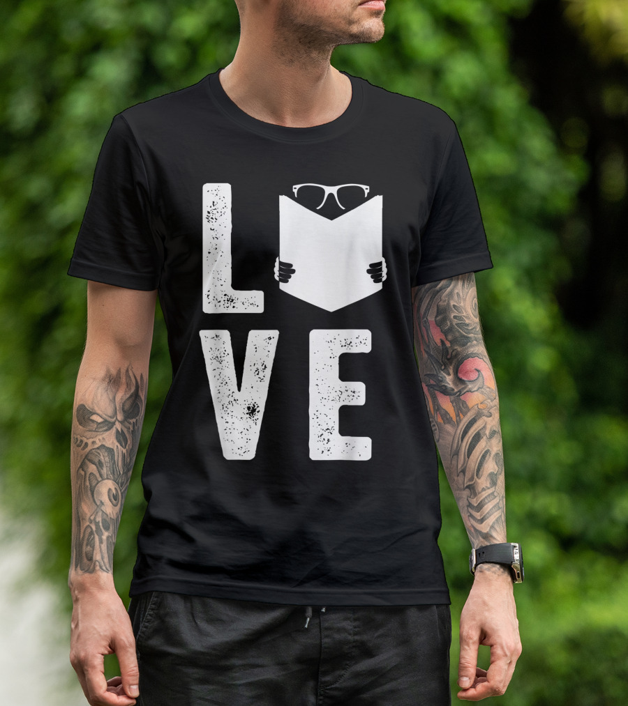 Teaching Assistant Love Book Teacher Appreciation T-Shirt