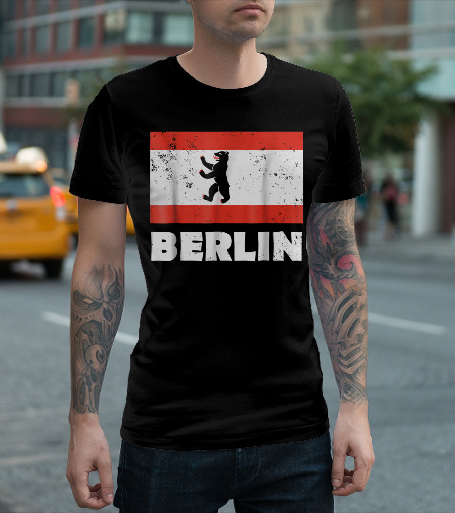 Berlin Bear Flag Grunge T-Shirt