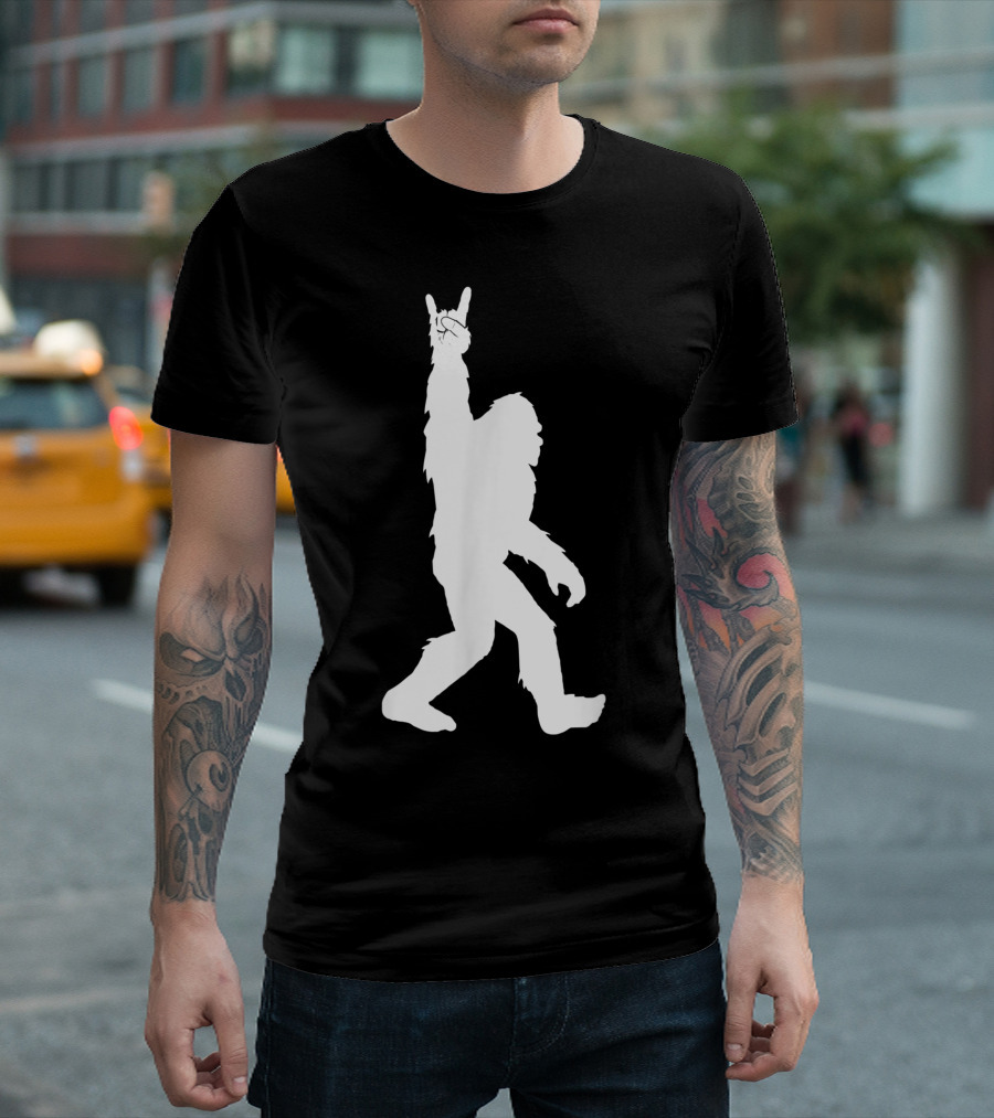 Rock And Roll Sasquatch Bigfoot Believers Iconic Pose T-Shirt