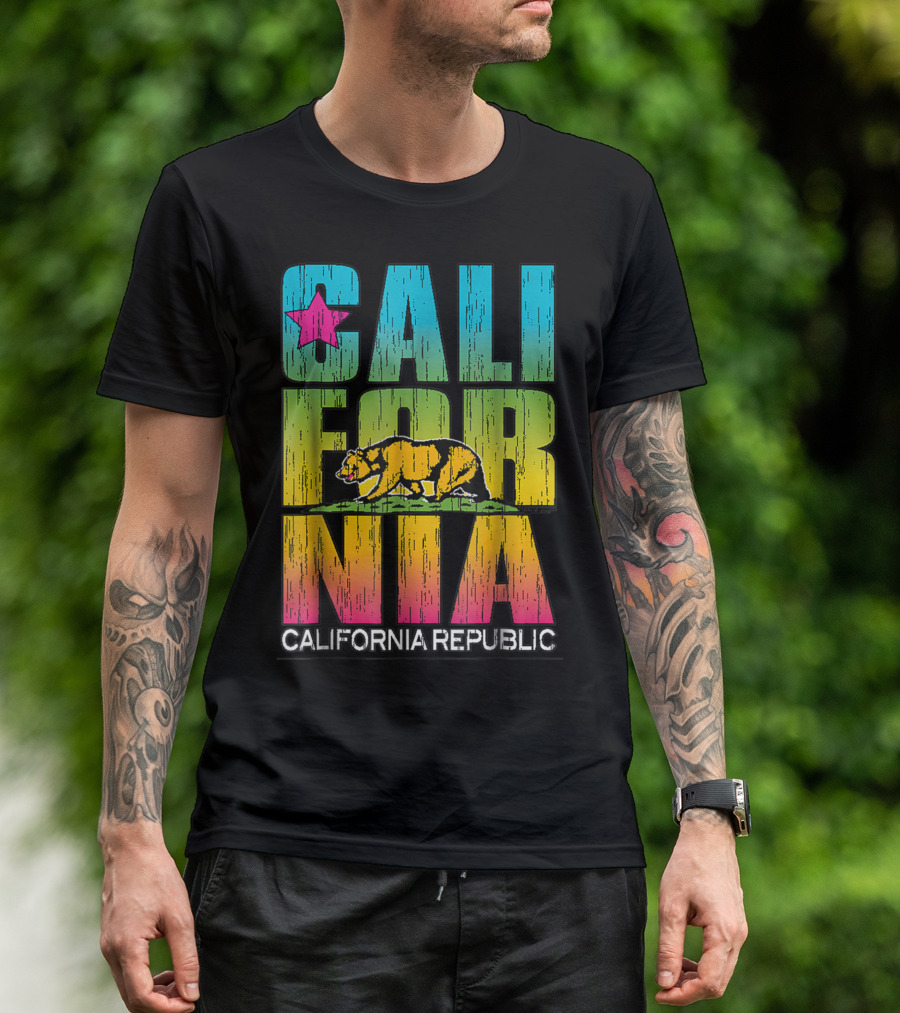 California Republic Cali Life Bear With Cali Flag Star T-Shirt