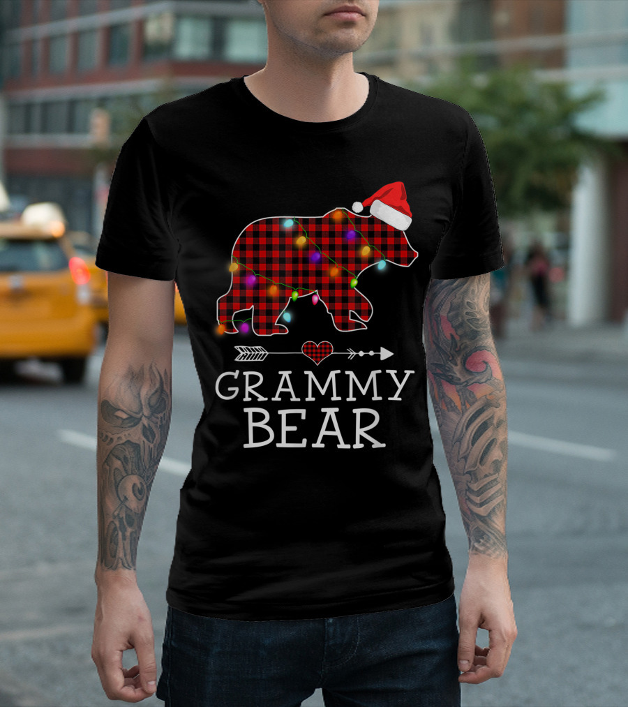 Grammy Bear Christmas Red Plaid Buffalo Family Santa Hat Lights T-Shirt