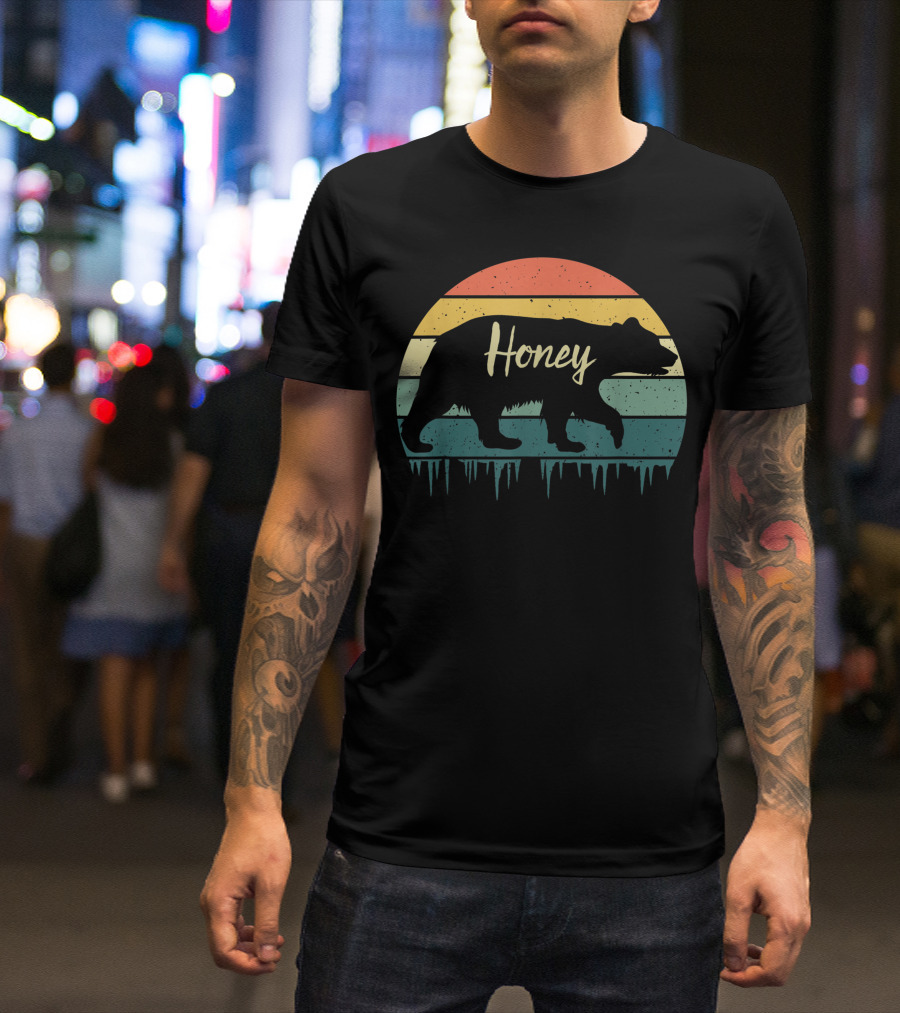 Honey Grandmother Honey Bear Retro Sunset T-Shirt