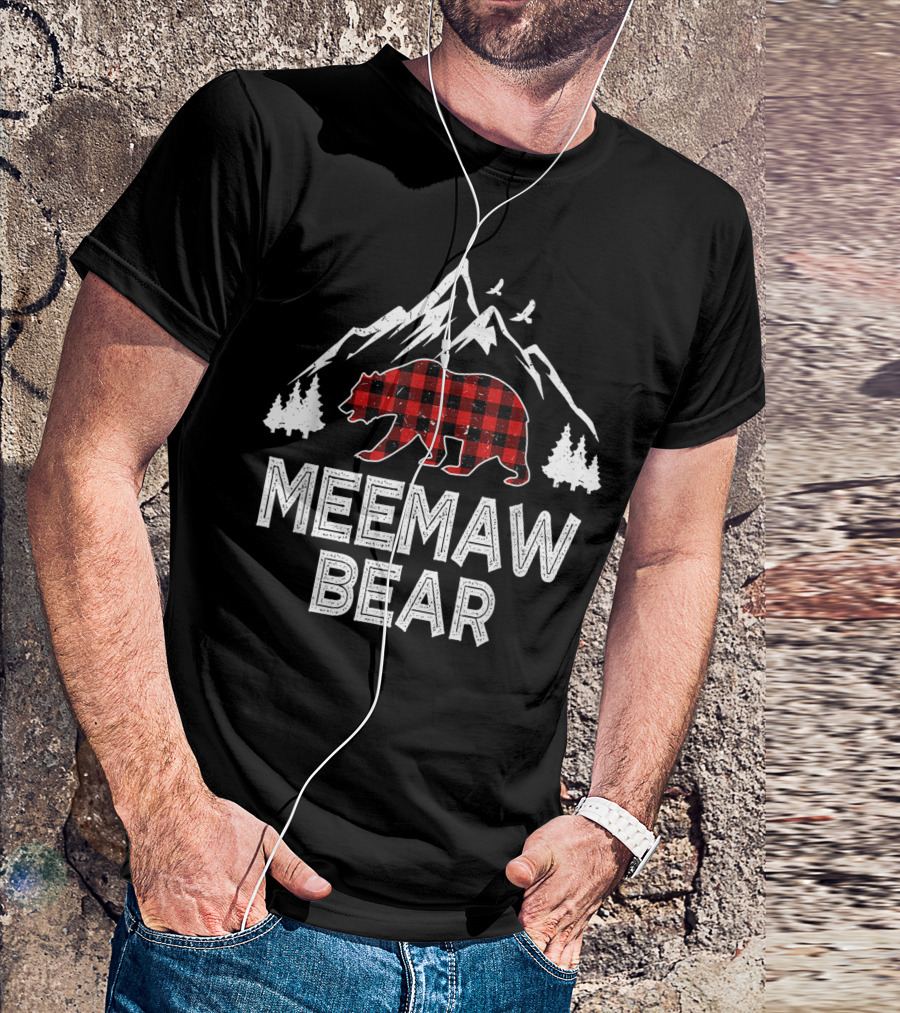 Meemaw Bear Christmas Red Plaid Buffalo Family Mountain Trees T-Shirt
