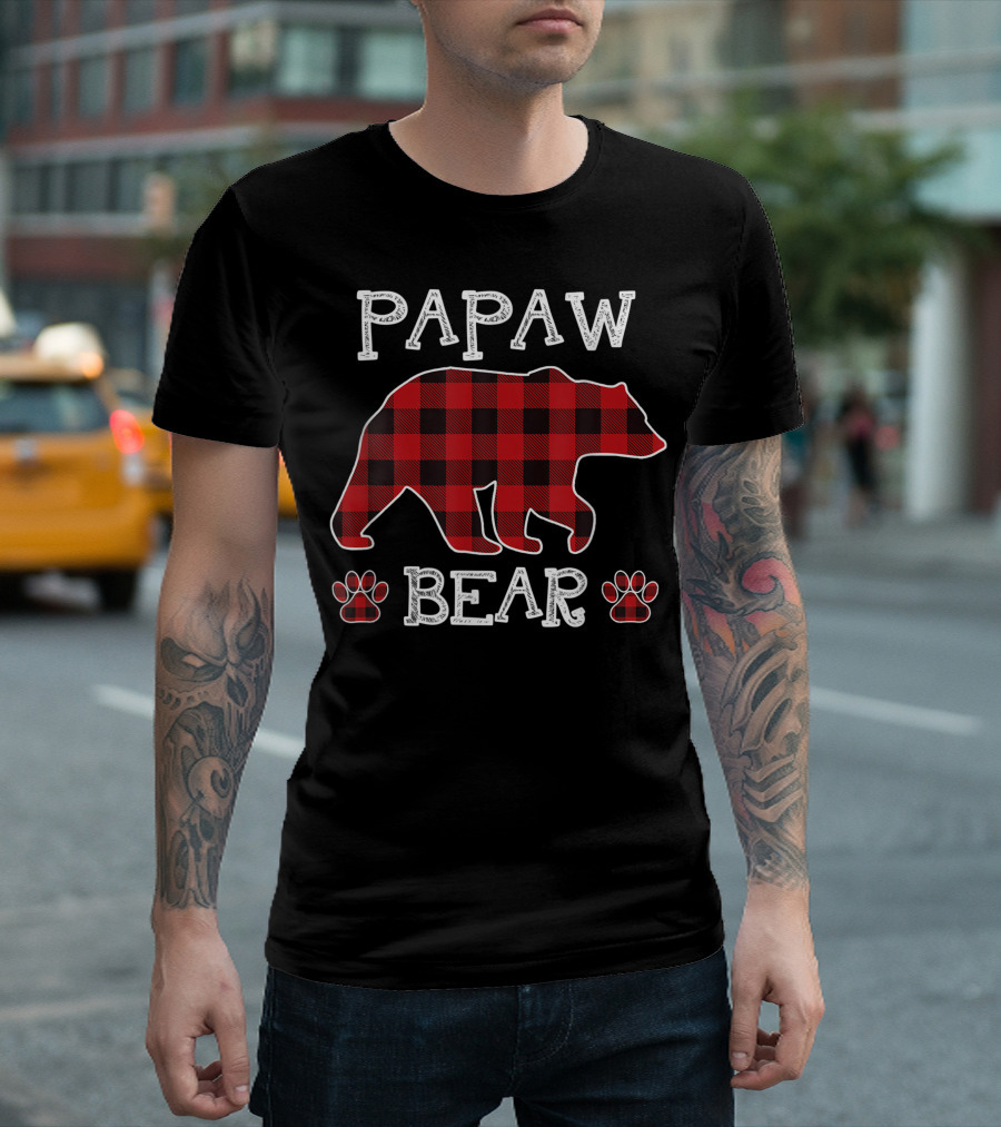 Papaw Bear Red Plaid Buffalo Family Christmas T-Shirt