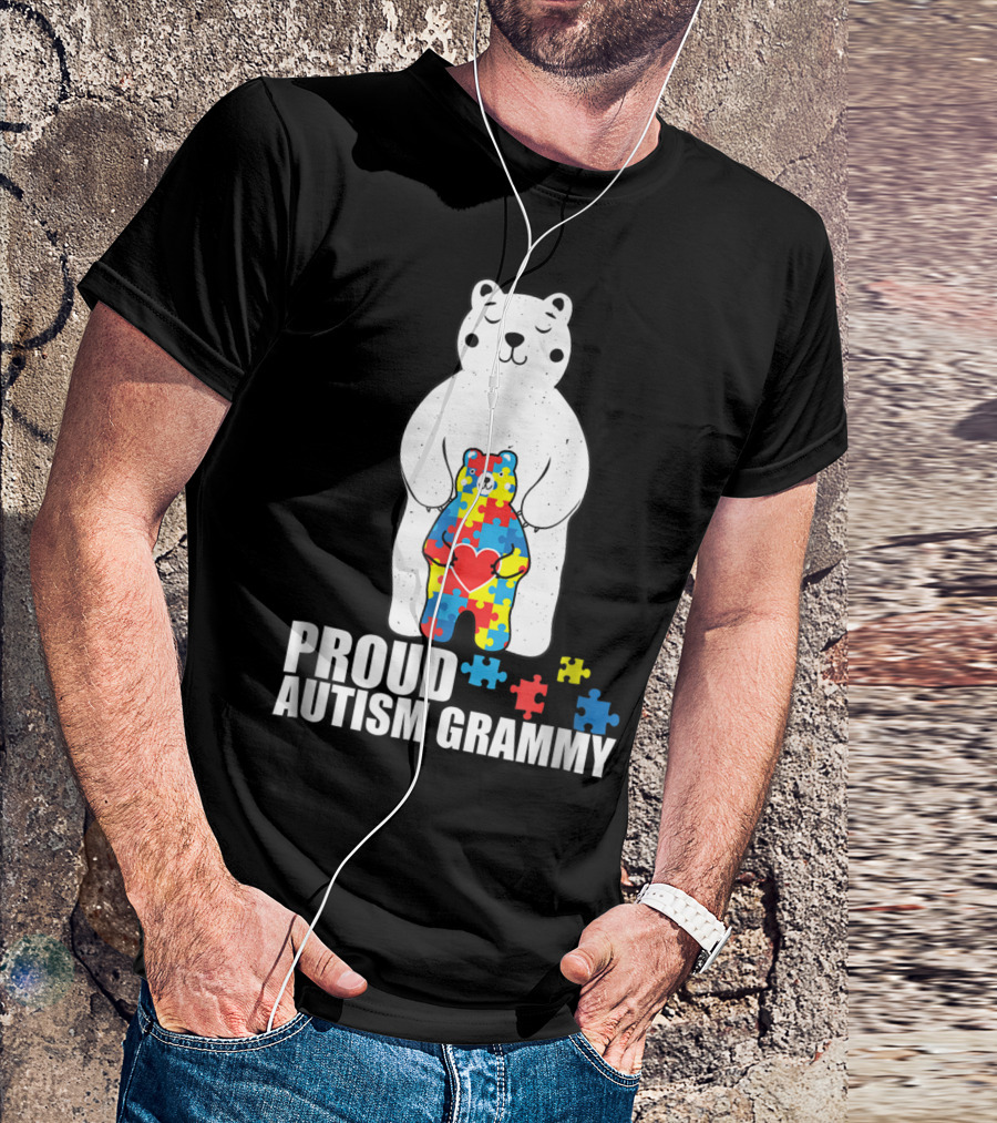 Proud Autism Grammy Bear With Puzzle Piece Heart T-Shirt