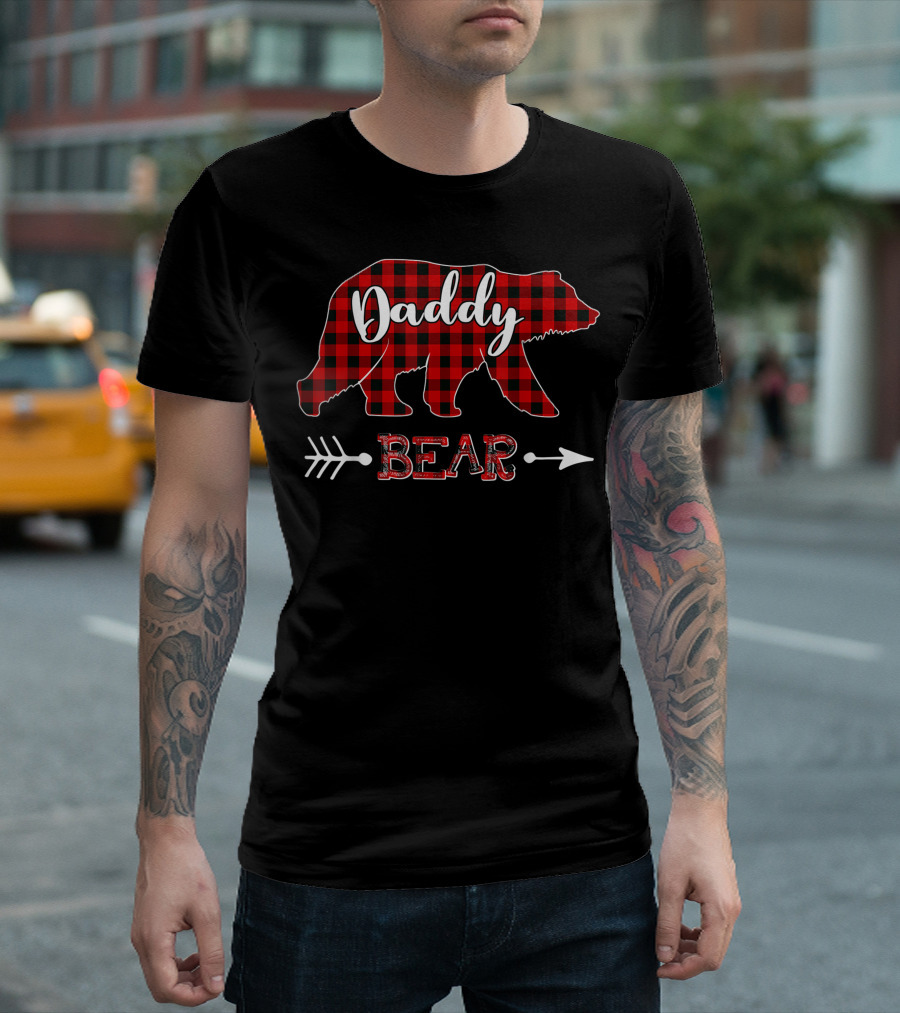 Daddy Bear Red Plaid Buffalo Matching Family Arrow T-Shirt