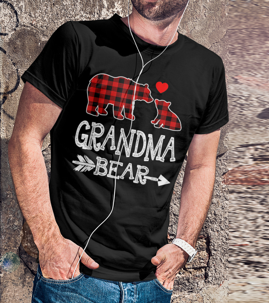 Grandma Bear Red Plaid Christmas Family Heart Arrow T-Shirt