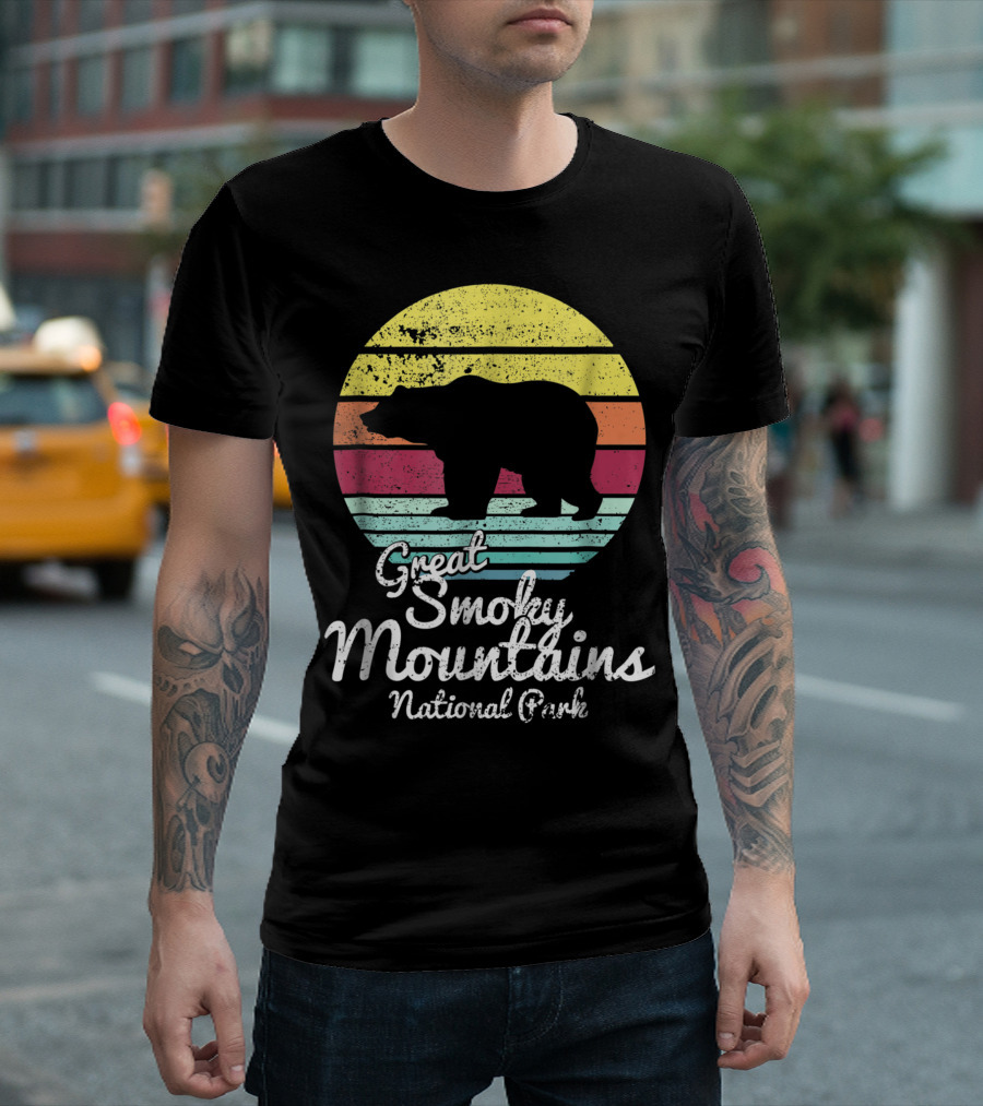 Great Smoky Mountains National Park Retro Bear T-Shirt