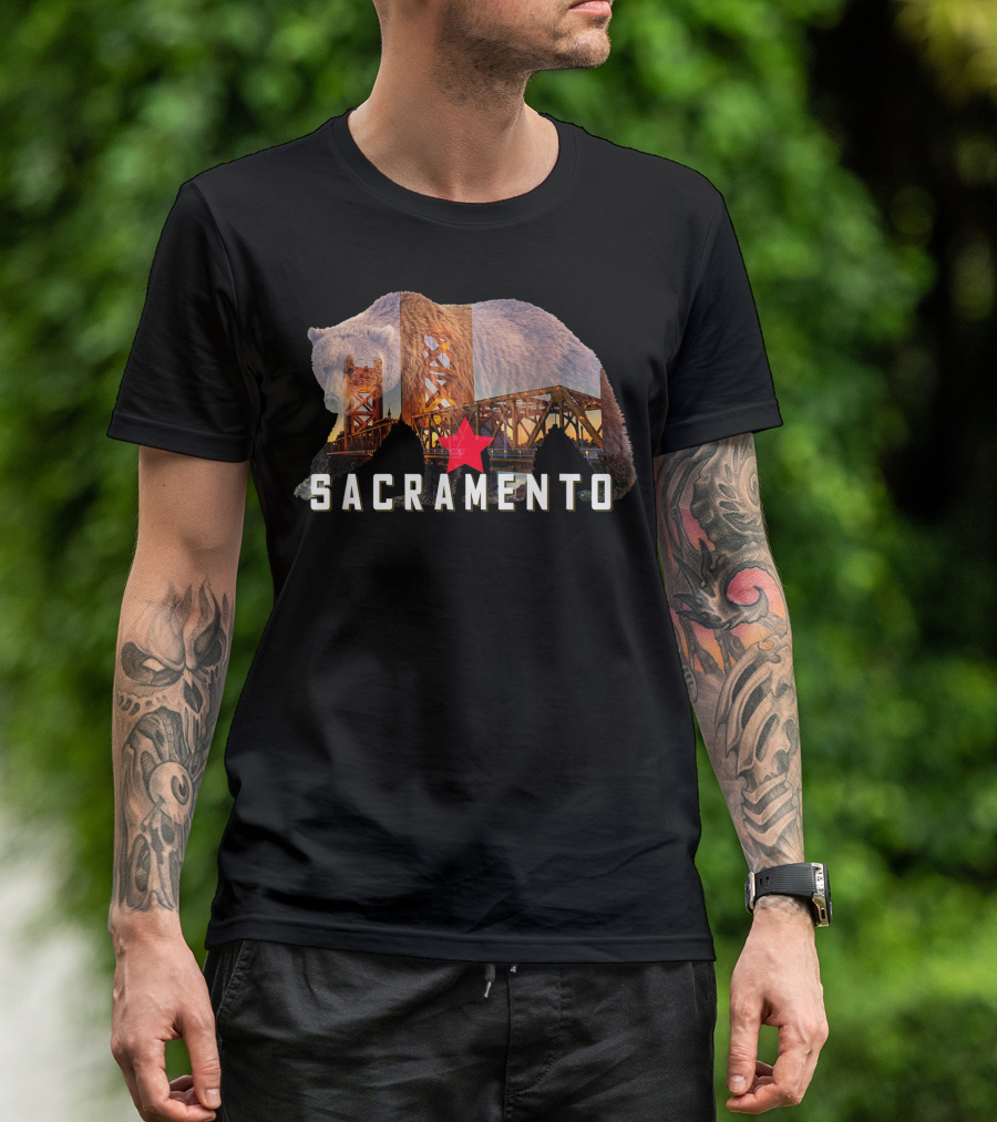 Sacramento California State Bear Bridge Souvenir T-Shirt