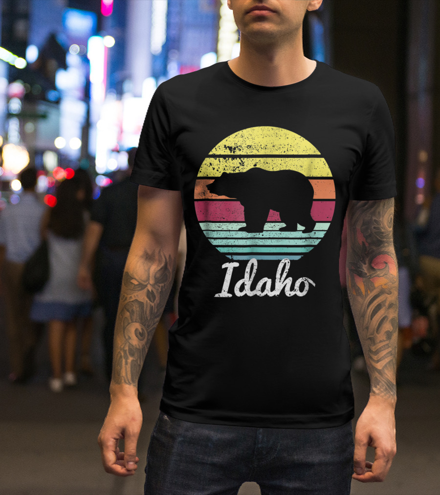 Idaho Retro Bear Sunset Wildlife Adventure T-Shirt