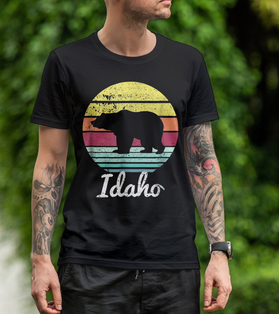 Idaho Retro Bear Sunset Wildlife Adventure T-Shirt