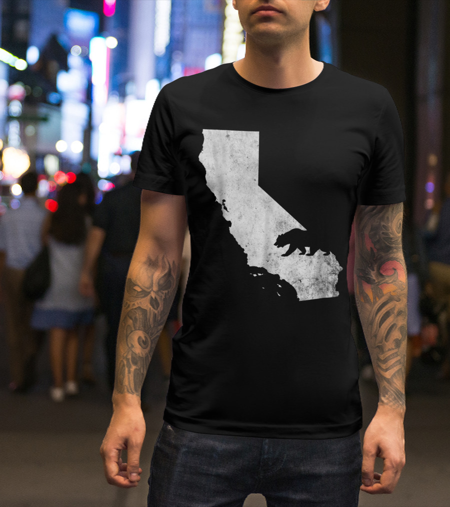 Vintage California State Flag Bear Outline Map T-Shirt