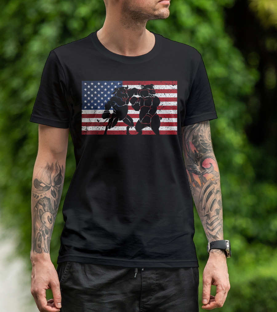 Wallstreet Bull Market Investor Capitalism Stock Market American Flag Boxing Bull And Bear T-Shirt