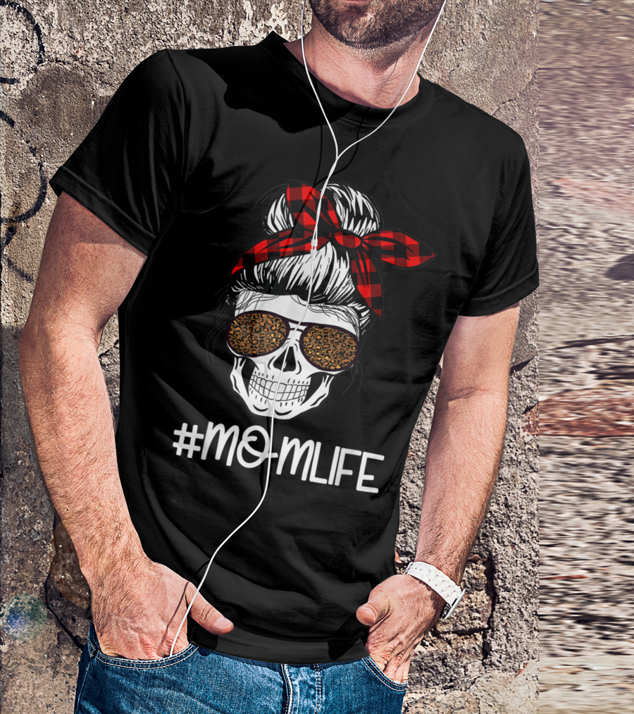 Momlife Skull With Plaid Bandana And Leopard Sunglasses T-Shirt