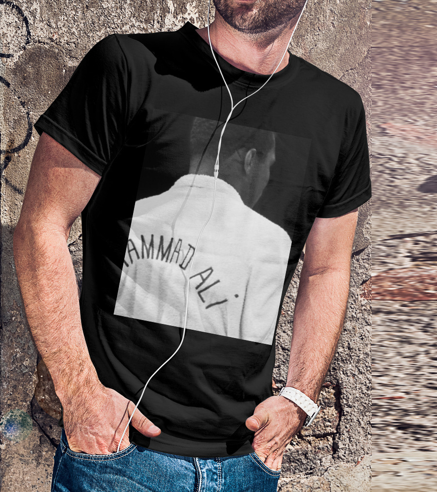 Muhammad Ali The Legend Iconic Pose Back Robe T-Shirt