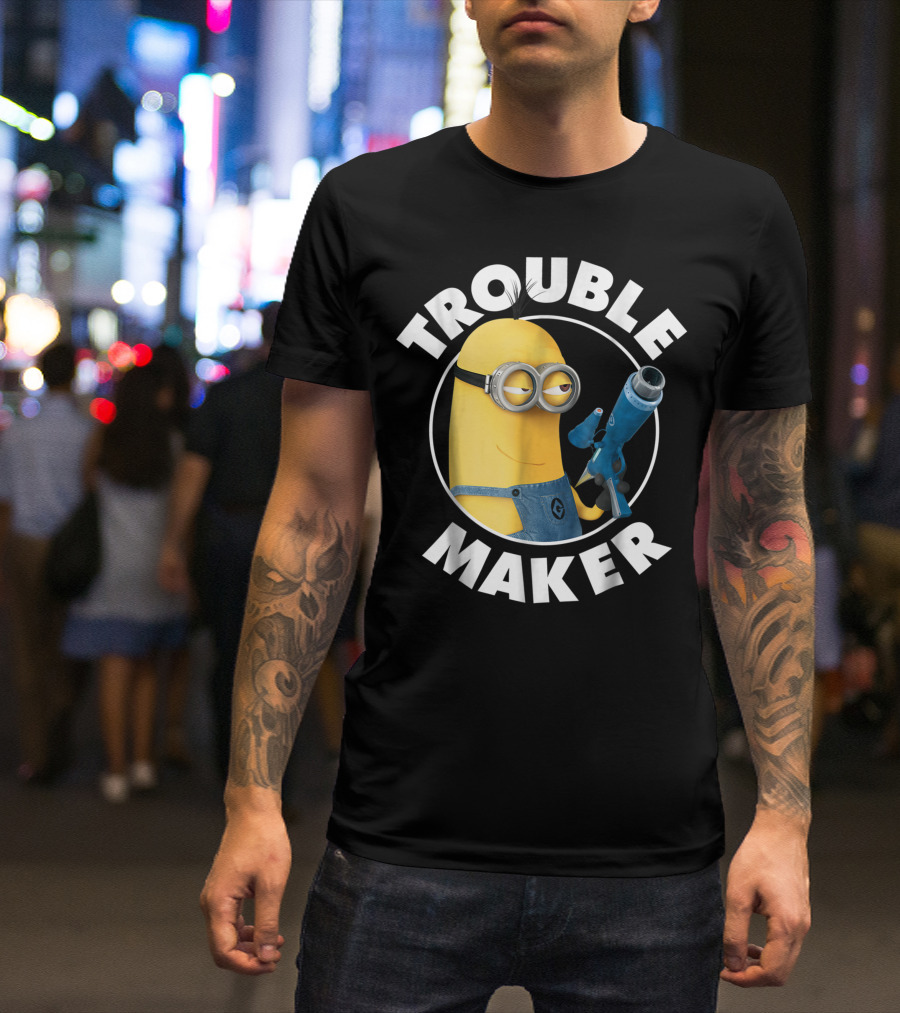 Despicable Me Minions Kevin Trouble Maker Character With Goggle And Blaster T-Shirt