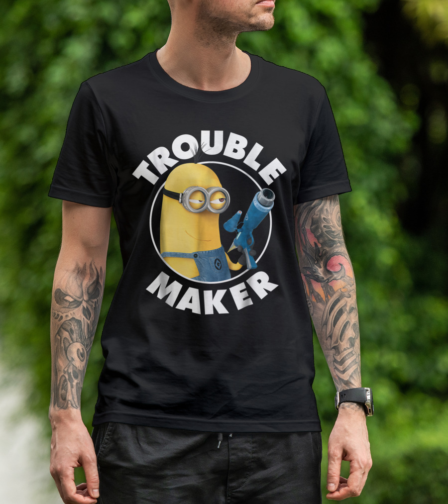 Despicable Me Minions Kevin Trouble Maker Character With Goggle And Blaster T-Shirt