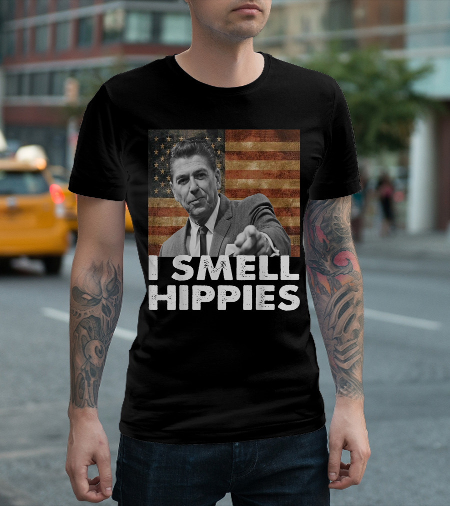 I Smell Hippies Ronald Reagan American Flag Conservative Merica US T-Shirt