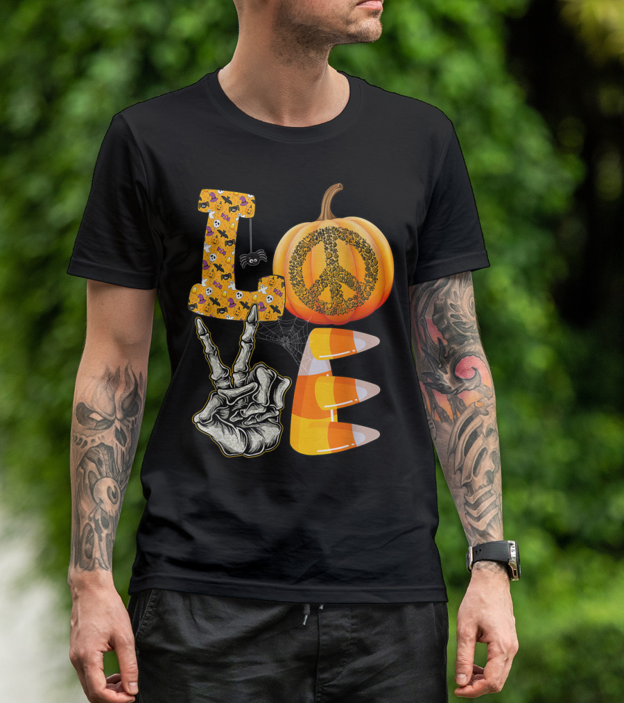 Love Halloween Pumpkin Peace Candy Corn V Sign T-Shirt