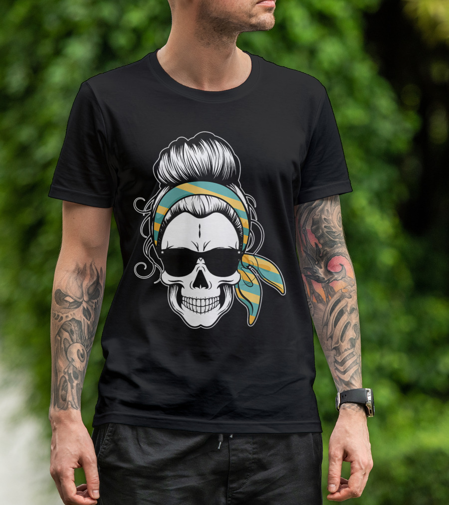 Messy Bun Skull Bandana Sunglasses T-Shirt