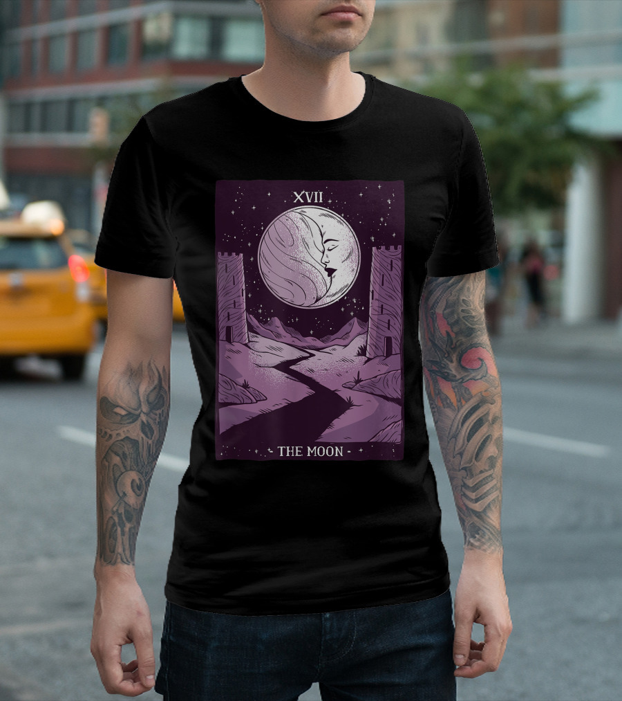 XVII The Moon Tarot Card G8 Celestial Landscape T-Shirt