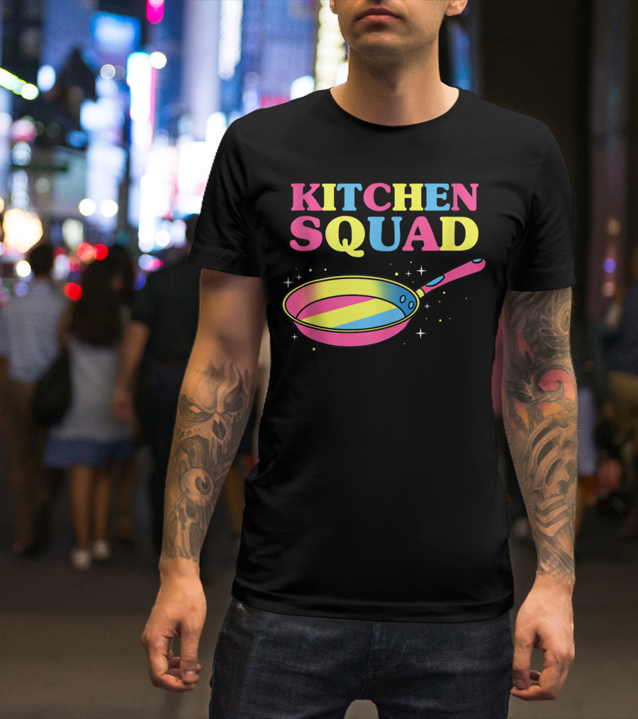 KITCHEN SQUAD Pan Pride Rainbow Skillet T-Shirt