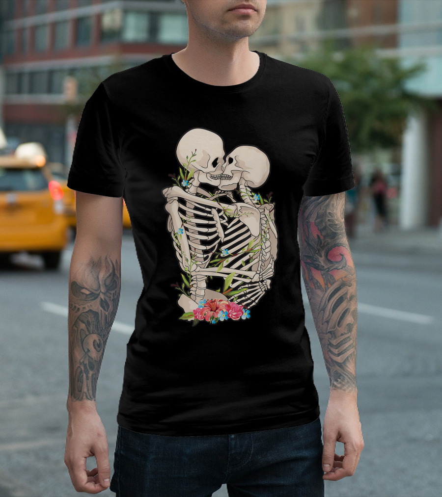 Scary Kissing Skeletons with Flowers and Vines T-Shirt