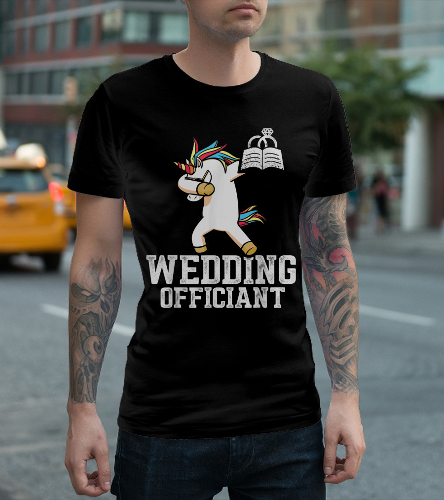 Wedding Officiant Dabbing Unicorn Ordained Minister Badge T-Shirt