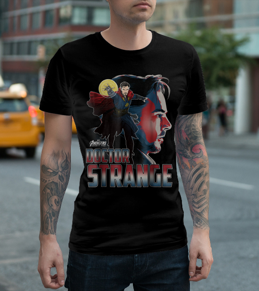Avengers Infinity War Doctor Strange Profile Action Pose T-Shirt