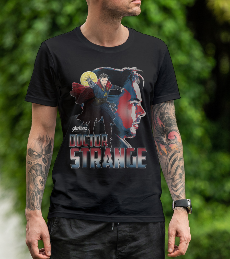 Avengers Infinity War Doctor Strange Profile Action Pose T-Shirt