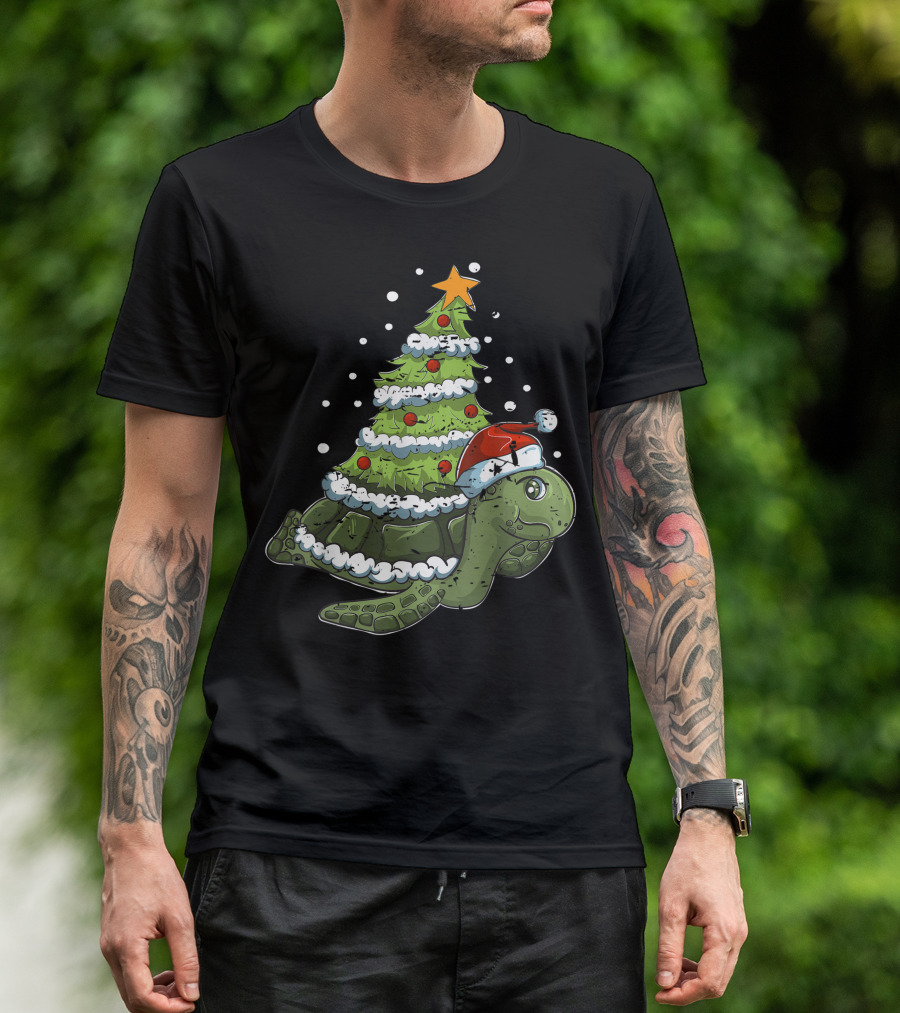 Christmas Tree Turtle In Santa Hat T-Shirt
