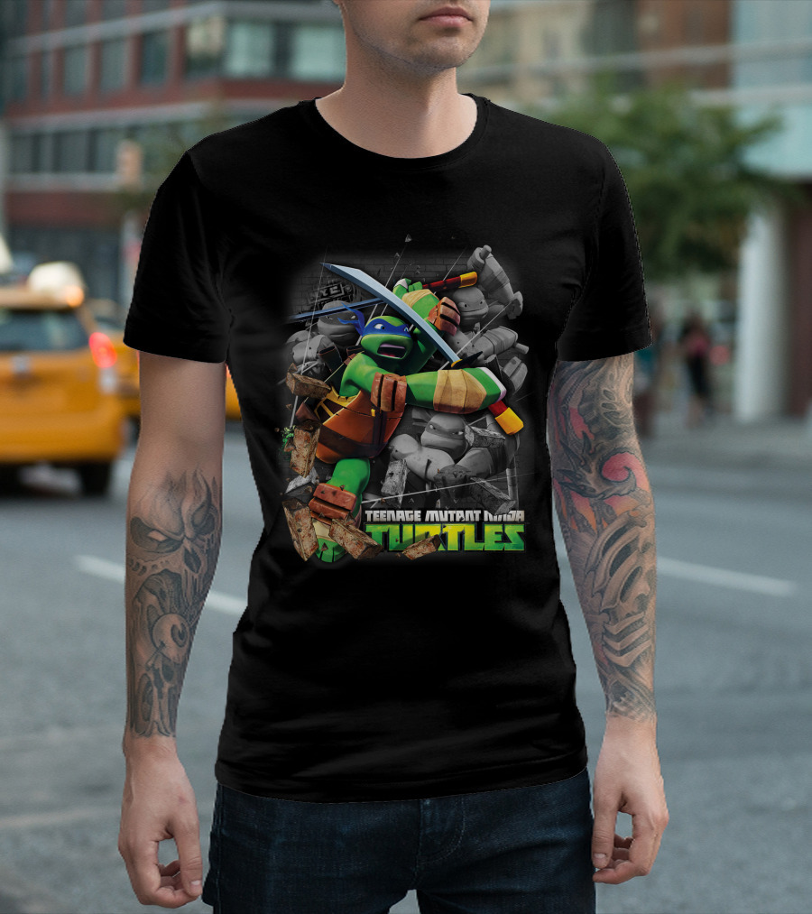 Leonardo Teenage Mutant Ninja Turtles Action Scene T-Shirt