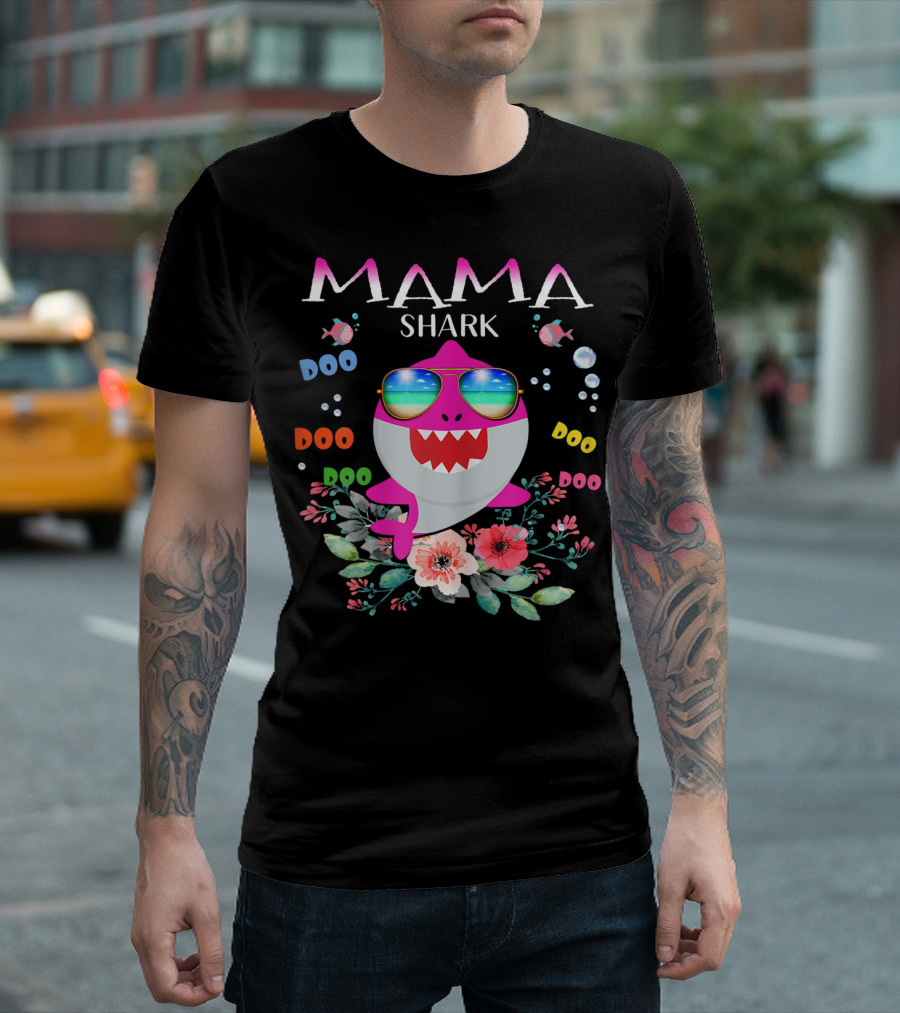 Mama Shark Doo Doo Doo Sunglasses Flowers T-Shirt