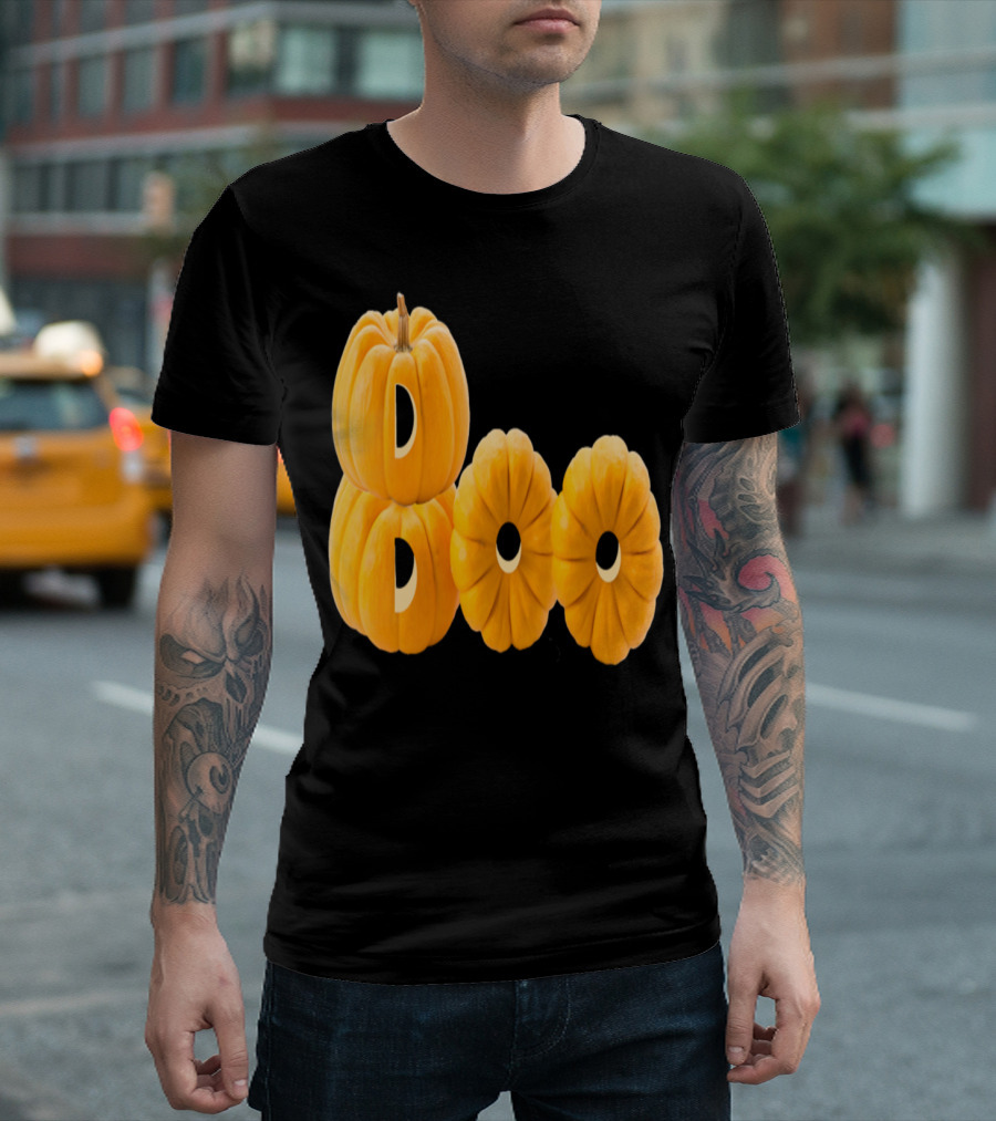 Boo Pumpkins Stacked with Ghostly Letters Halloween Fun T-Shirt
