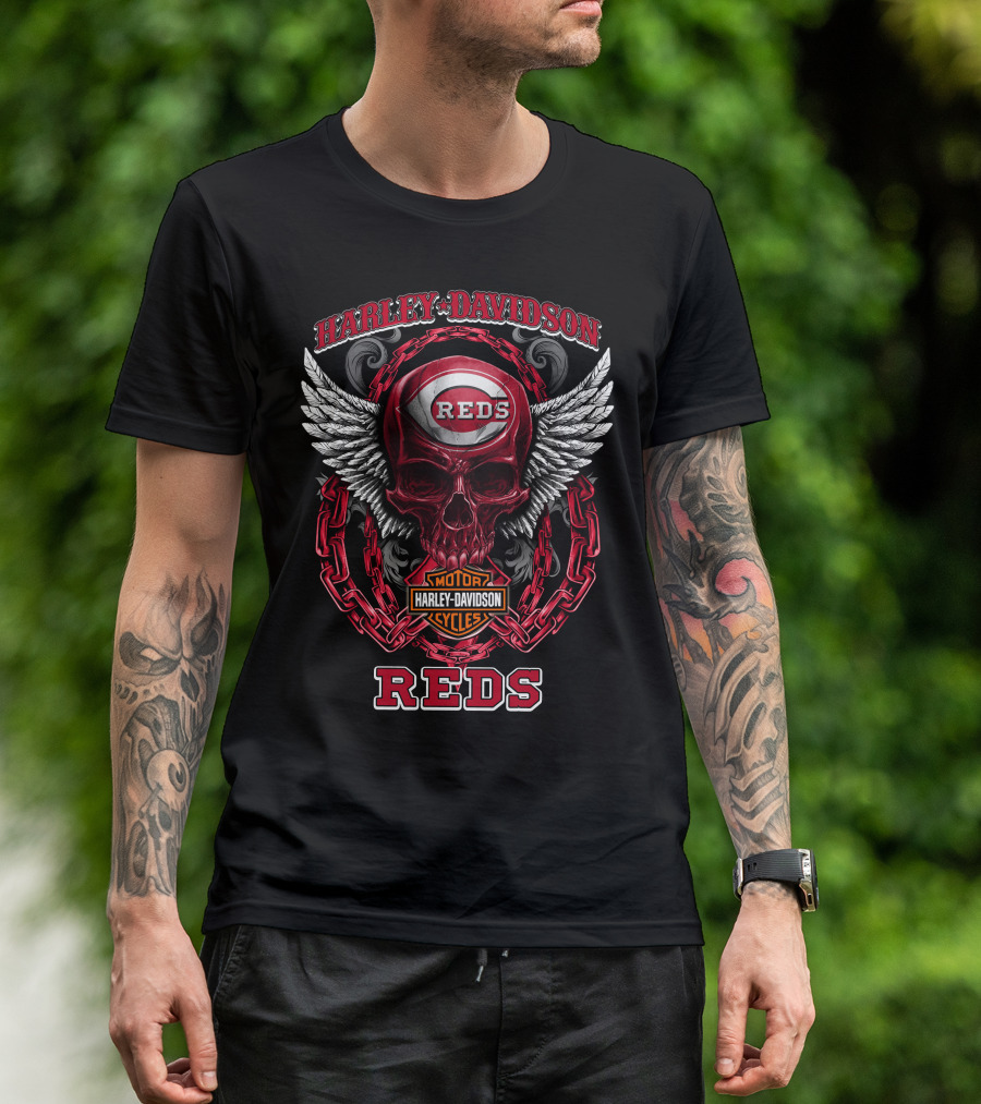 Harley Davidson Cincinnati Reds Skull Wings Chain T-Shirt