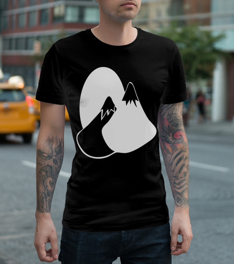 Mountain Peaks Silhouette Minimalist T-Shirt
