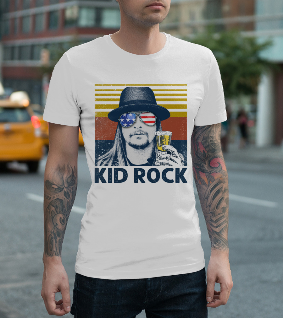 Kid Rock Stars And Stripes Sunglasses Man Holding Beer T-Shirt