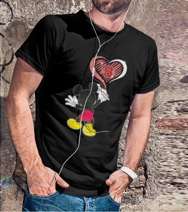 Mickey Drawing Heart Nc State Wolfpack T-Shirt