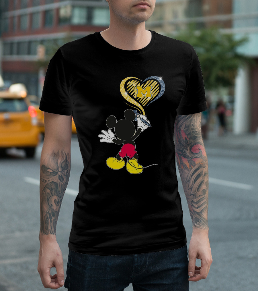 Mickey Mouse Drawing Heart with Michigan Wolverines T-Shirt
