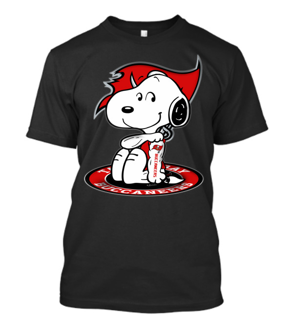 Tampa Bay Buccaneers Snoopy Fan T-Shirt